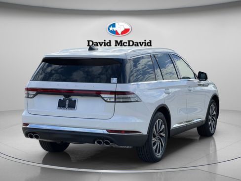 New 2026 Lincoln Aviator 2WD image 7