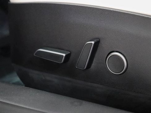 Used 2023 Tesla Model 3 Standard Range RWD image 21