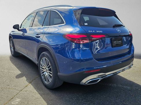 Used 2026 Mercedes-Benz GLC 300 4MATIC image 5