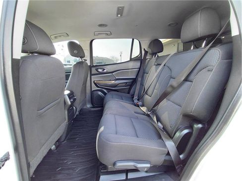 Used 2020 GMC Acadia SLE image 10