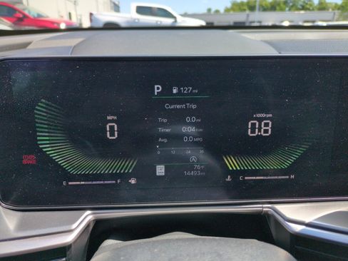 Used 2024 Kia Sorento EX w/ Panoramic Sunroof Package FWD image 17