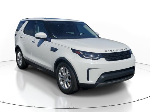 Used 2020 Land Rover Discovery SE AWD/4WD image 2