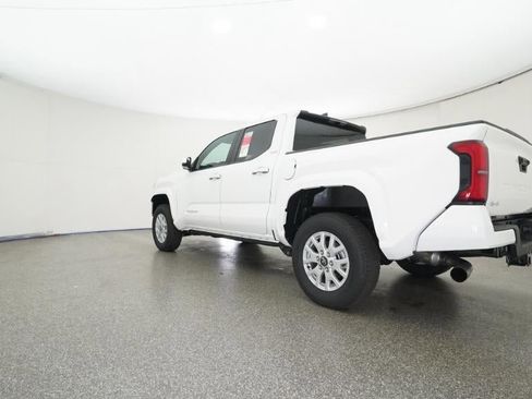 New 2025 Toyota Tacoma SR5 image 21
