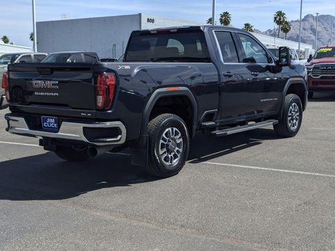 Used 2024 GMC Sierra 2500 SLE w/ SLE Value Package; AWD/4WD image 2