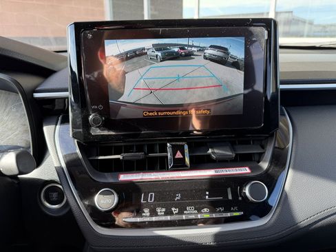 Used 2023 Toyota Corolla Cross LE image 23