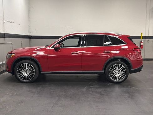 Certified 2026 Mercedes-Benz GLC 300 image 8