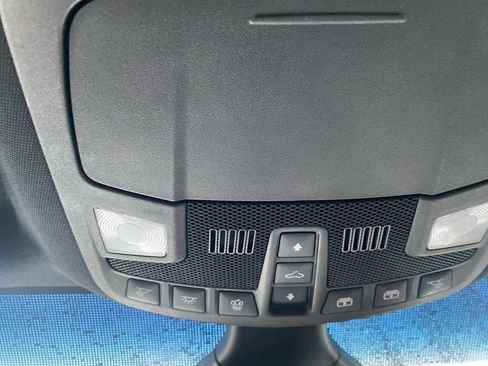Used 2019 Ford Edge ST w/ Convenience Package AWD/4WD image 16