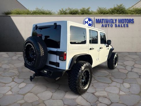 Used 2012 Jeep Wrangler Unlimited Sahara w/ Dual Top Group image 7