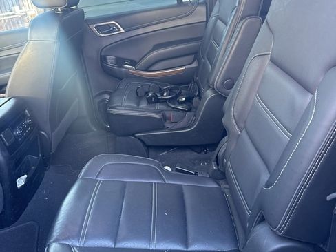 Used 2020 GMC Yukon XL Denali w/ Open Road Package image 17
