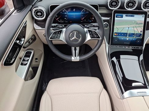 New 2026 Mercedes-Benz GLC 300 GLC 300 image 9