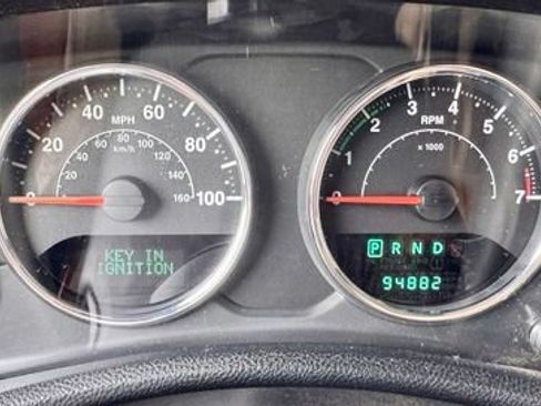 Used 2013 Jeep Wrangler Sahara w/ Connectivity Group AWD/4WD image 12