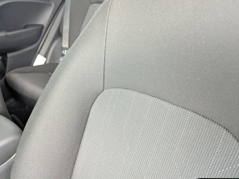 New 2026 Hyundai Venue SE image 10