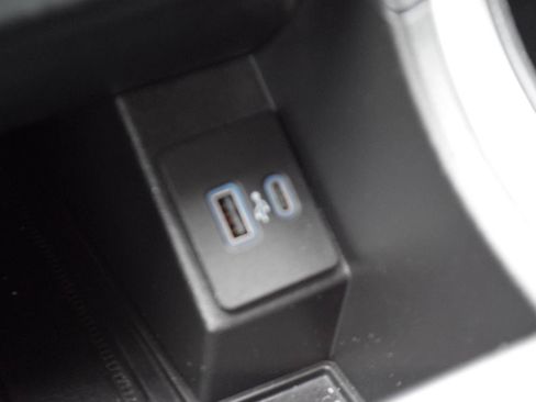 Used 2022 Ford Edge SEL w/ Convenience Package AWD/4WD image 25