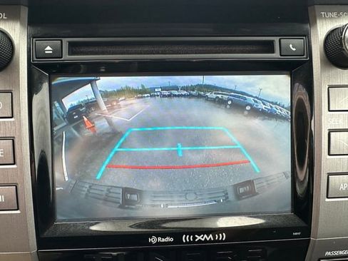Used 2017 Toyota Tundra SR5 image 16