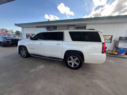 Used 2015 Chevrolet Suburban LTZ AWD/4WD image 14
