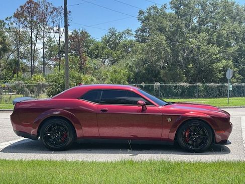 Used 2021 Dodge Challenger SRT Hellcat RWD image 6