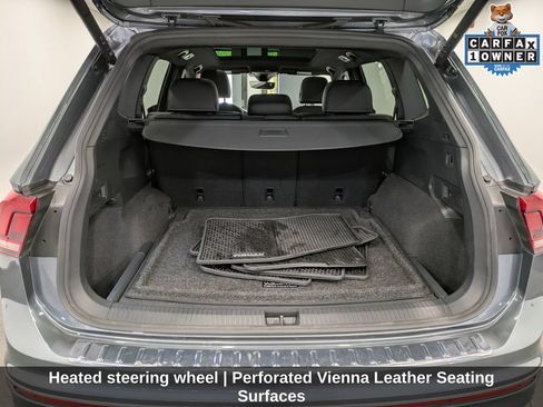 Used 2022 Volkswagen Tiguan SEL R-Line AWD/4WD image 31