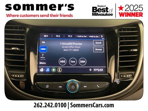 Used 2020 Chevrolet Trax LT w/ LT Convenience Package AWD/4WD image 15