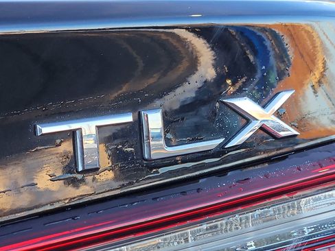 Used 2023 Acura TLX w/ Technology Package image 34