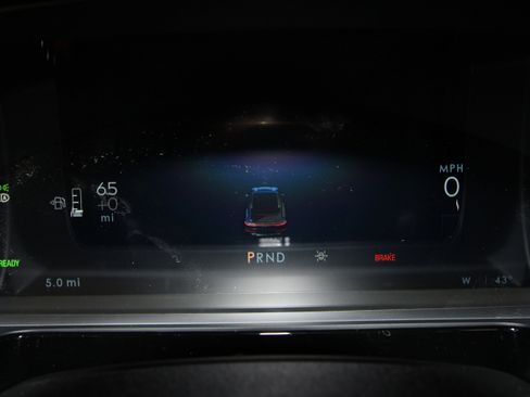 New 2026 Lincoln Corsair Grand Touring image 9