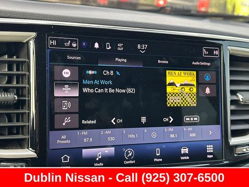 Used 2022 Chrysler Pacifica Touring-L FWD image 56