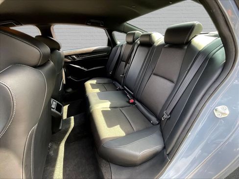 Used 2022 Honda Accord Sport image 19
