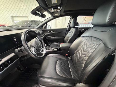 Used 2023 Kia Sportage X-Line w/ X-Line Premium Package image 9