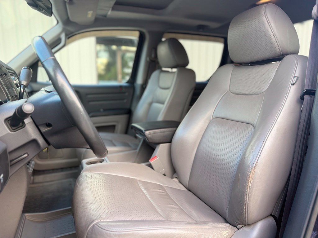 Used 2013 Honda Ridgeline RTL image 16