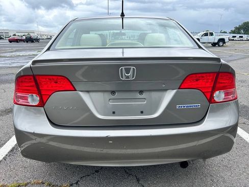 Used 2006 Honda Civic Hybrid Sedan image 3