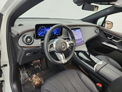 Certified 2026 Mercedes-Benz EQE 320 4MATIC SUV image 9