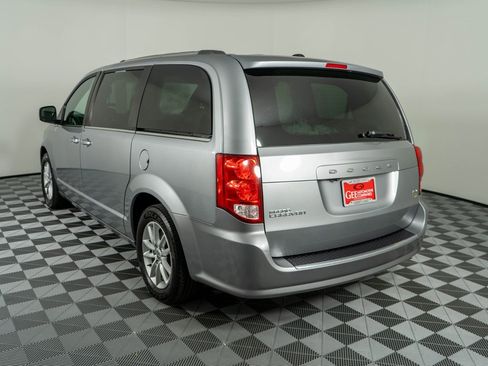 Used 2018 Dodge Grand Caravan SXT image 7