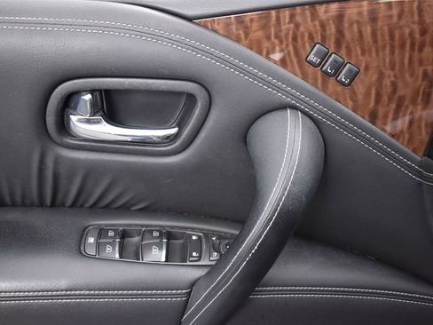 Used 2019 Nissan Armada Platinum w/ Captain's Chairs Package image 12