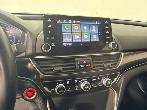 Used 2019 Honda Accord Sport image 16