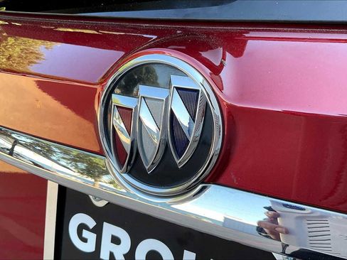 Used 2022 Buick Encore Preferred w/ Safety Package image 26