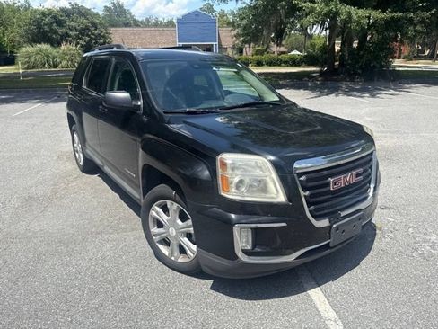 Used 2017 GMC Terrain SLE w/ Driver Alert Package I FWD image 5