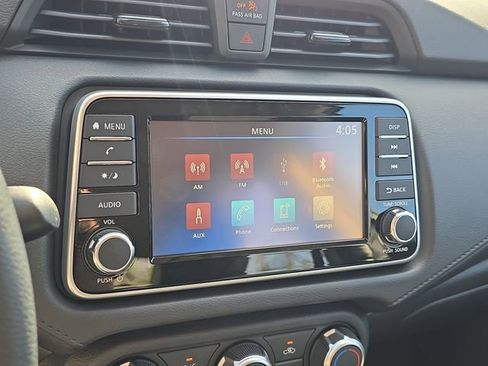 New 2025 Nissan Versa S w/ Trunk Package FWD image 22