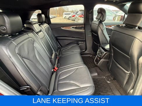 Used 2019 Lincoln Nautilus Reserve image 20