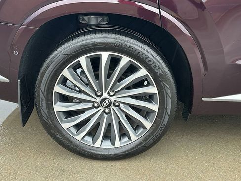 Used 2024 Hyundai Palisade Calligraphy image 17