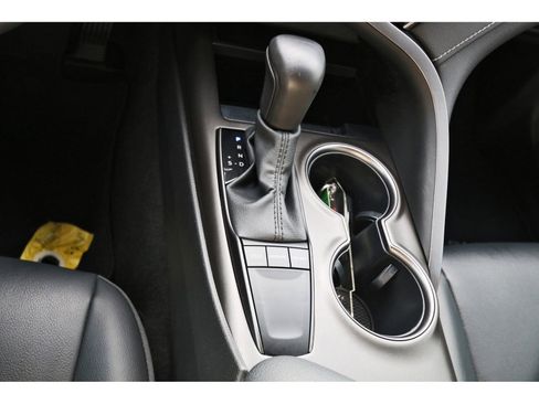 Used 2023 Toyota Camry SE w/ Convenience Package FWD image 27