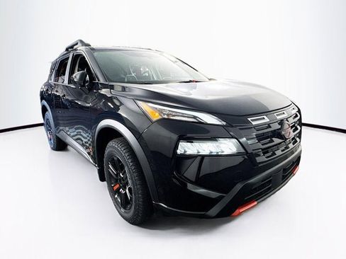 New 2026 Nissan Rogue SV image 3