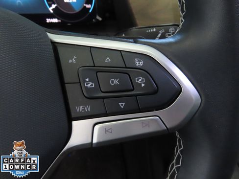 Used 2024 Volkswagen Atlas SE image 16