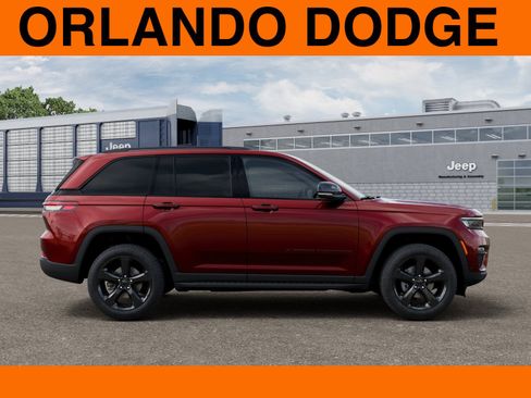 New 2025 Jeep Grand Cherokee Limited w/ Luxury Tech Group II AWD/4WD image 21