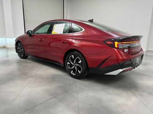Used 2025 Hyundai Sonata SEL FWD image 5