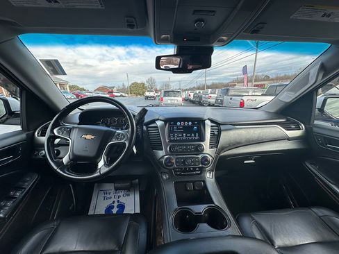 Used 2017 Chevrolet Tahoe LT image 11