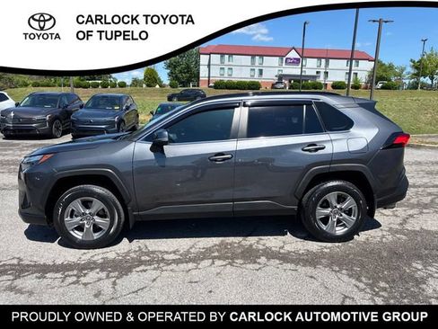 Used 2023 Toyota RAV4 XLE w/ Convenience Package FWD image 4