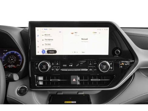 New 2026 Toyota Highlander Platinum image 7