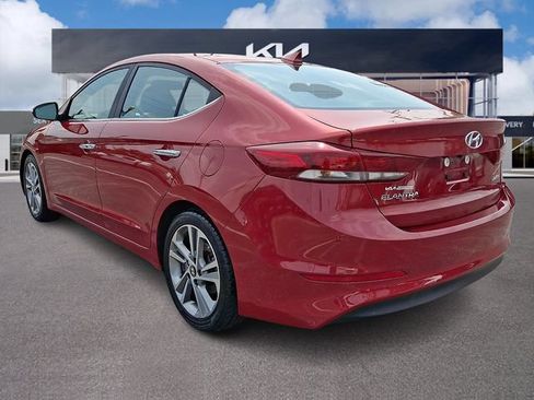Used 2017 Hyundai Elantra Limited FWD image 4