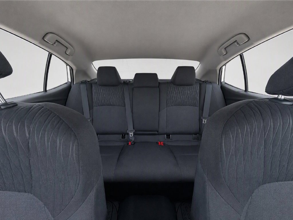Used 2025 Toyota Camry LE FWD image 20