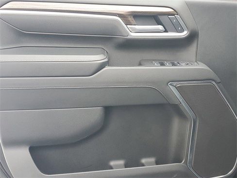 Certified 2025 Chevrolet Silverado 2500 LT w/ Trail Boss Package image 13