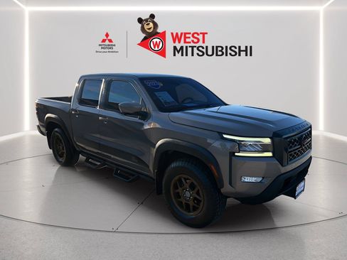 Used 2023 Nissan Frontier PRO-4X w/ Pro Convenience Package AWD/4WD image 7